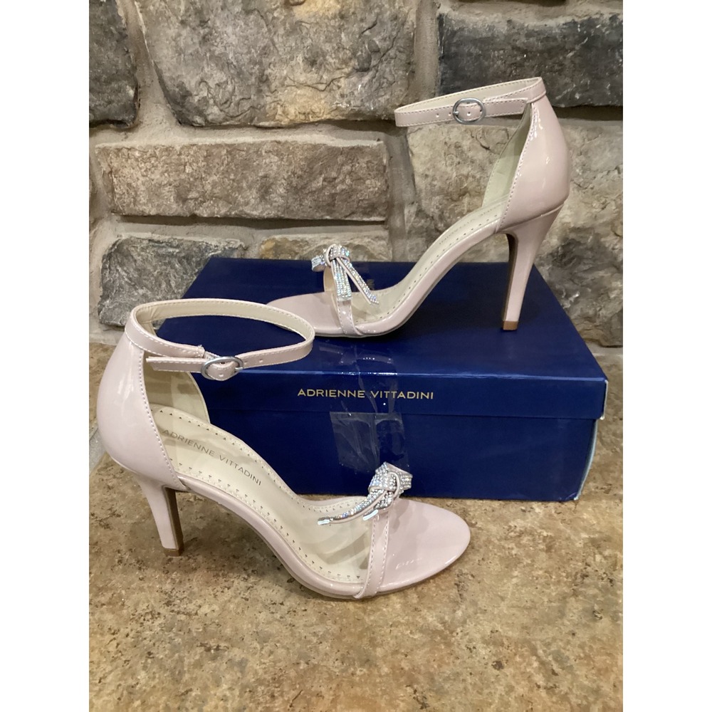 Adrienne Vittadini Gertie Nude Patent Rhinestone Bow Heels Womens Size 7M New